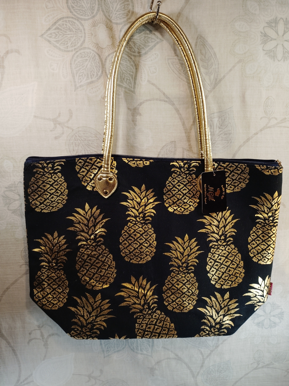 Ngil Gold Pineapple Print Tote Bag - Black & Gold